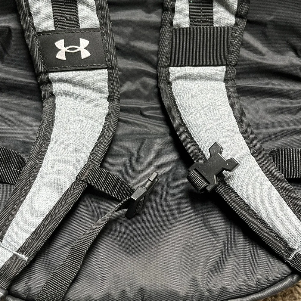 Under Armour Hustle 5.0 Backpack